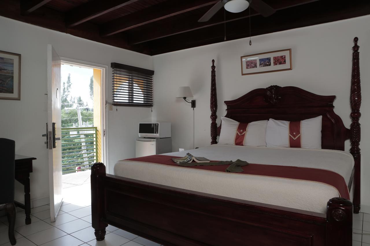 Altamont West Hotel Μοντέγκο Μπέυ Εξωτερικό φωτογραφία